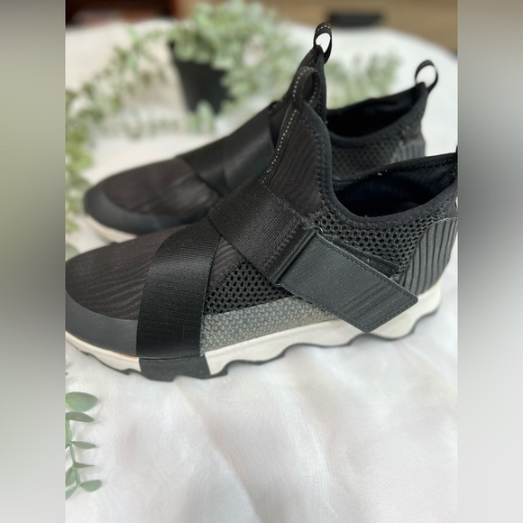 SOREL Kinetic Sneaker Black Hi-Top size 10 - Picture 4 of 12